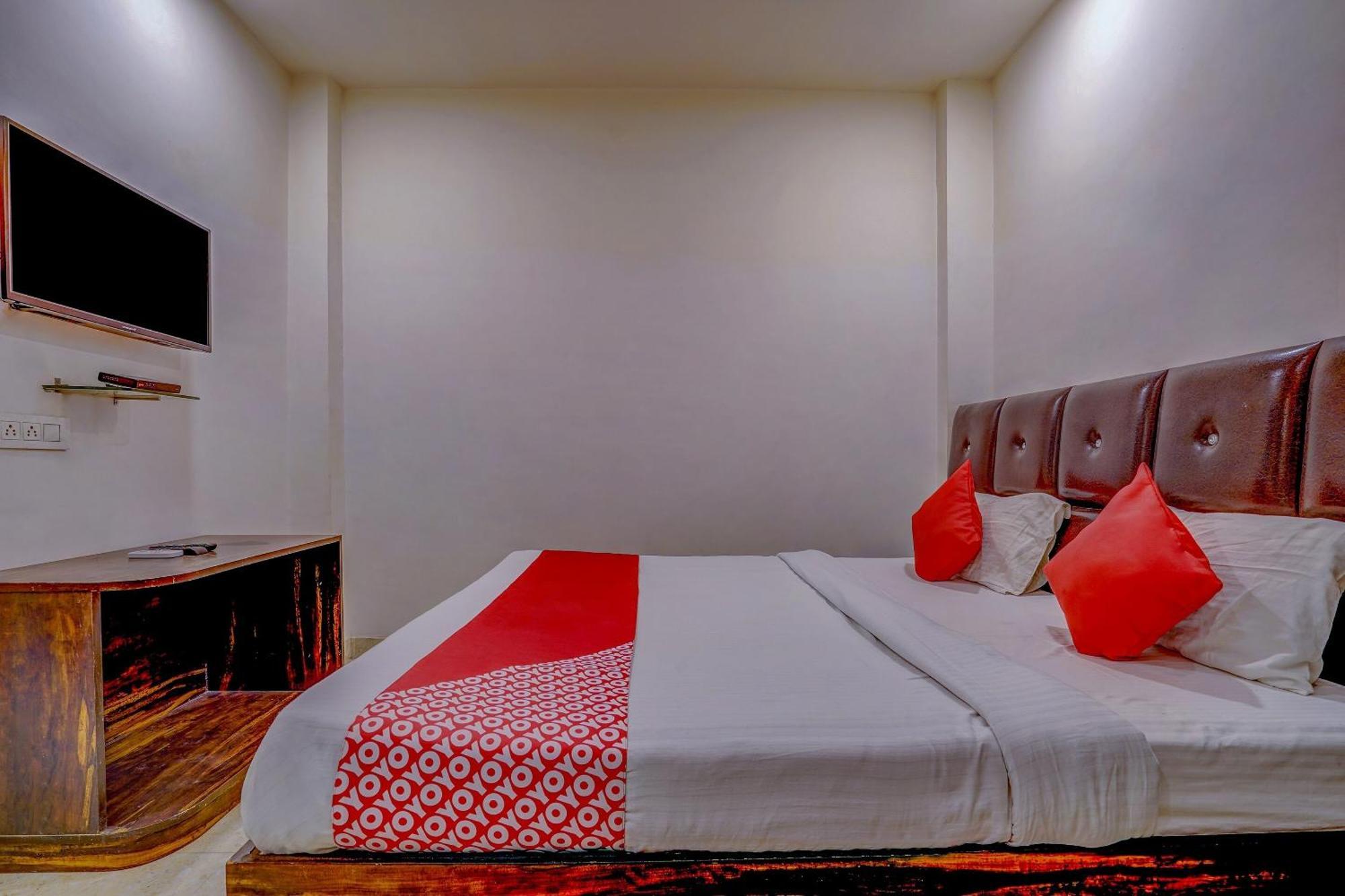 Super Hotel O Traveller Inn Lucknow Zewnętrze zdjęcie